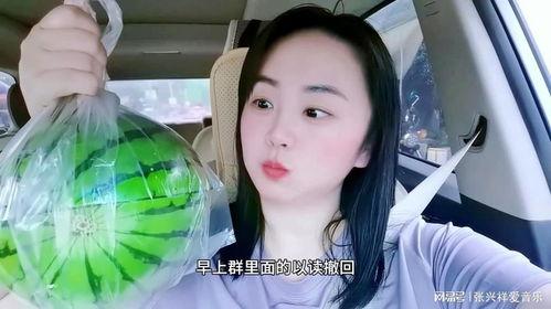 陇南网红捂脸吃瓜视频,揭秘网络热点的背后真相